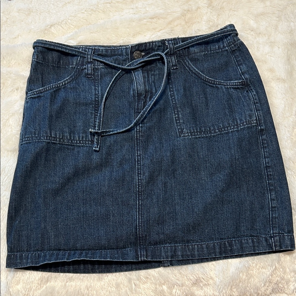 Dark wash denim skirt